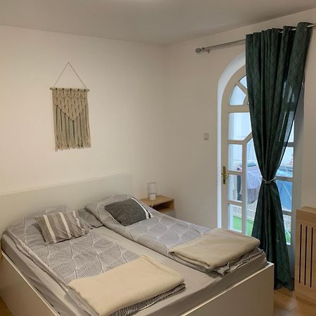 Nacional 1 Apartment Studio سوبوتيتْسا المظهر الخارجي الصورة